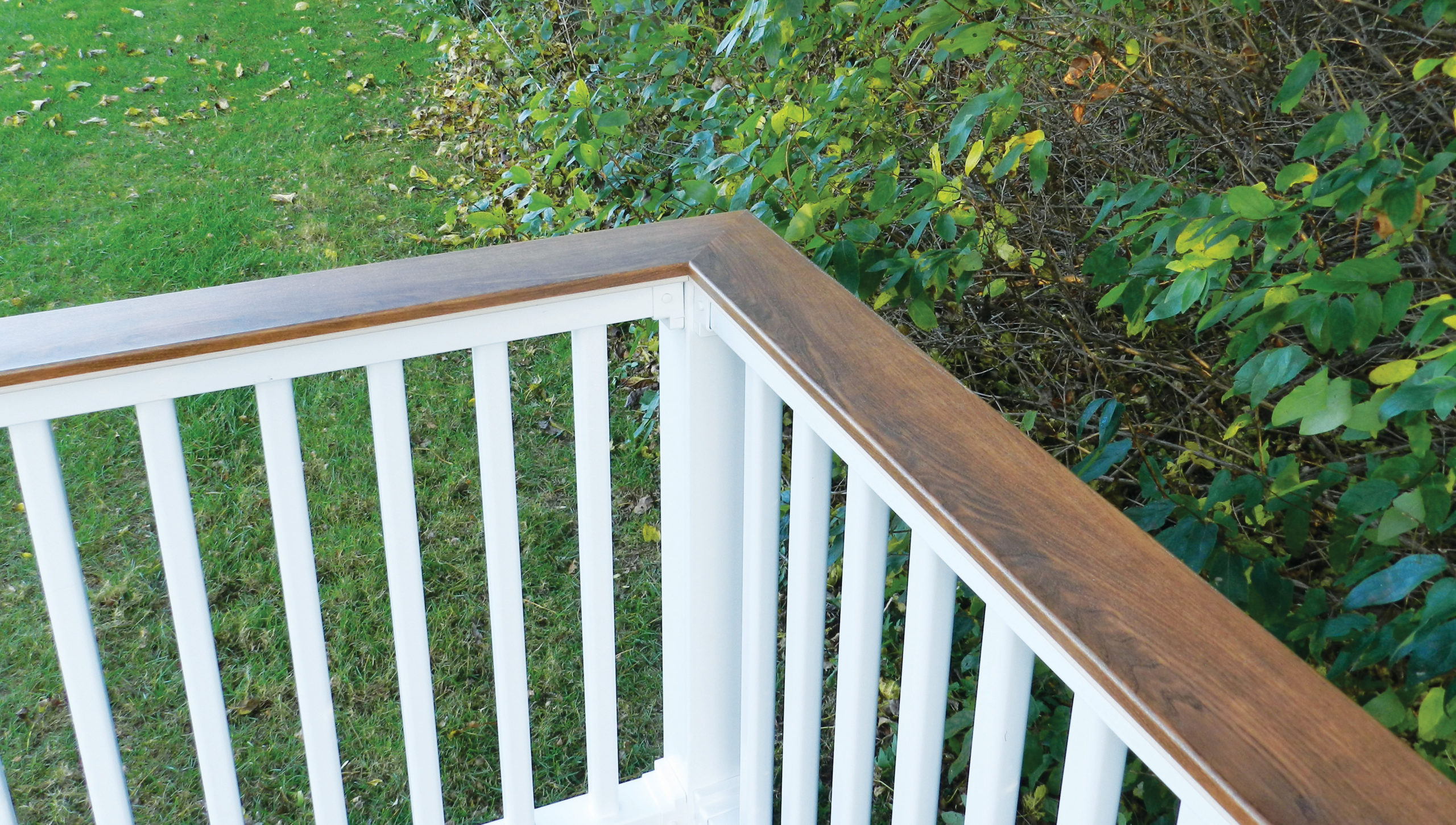 Color Guard Savannah Railing – Deckstore